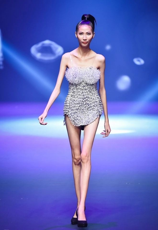 Mới kết thúc được 2 ngày cư dân mạng đã tìm được ứng viên cho hoa hậu hoàn vũ 2019 - 4