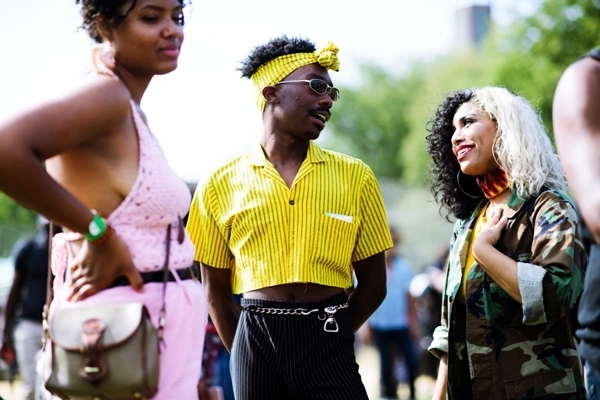 Ngỡ ngàng với những kiểu tóc hoa lá cành của hội quẩy tại đại nhạc hội afropunk 2017 - 2
