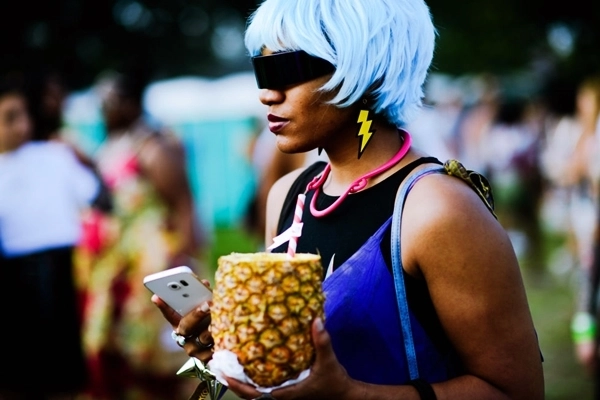 Ngỡ ngàng với những kiểu tóc hoa lá cành của hội quẩy tại đại nhạc hội afropunk 2017 - 8