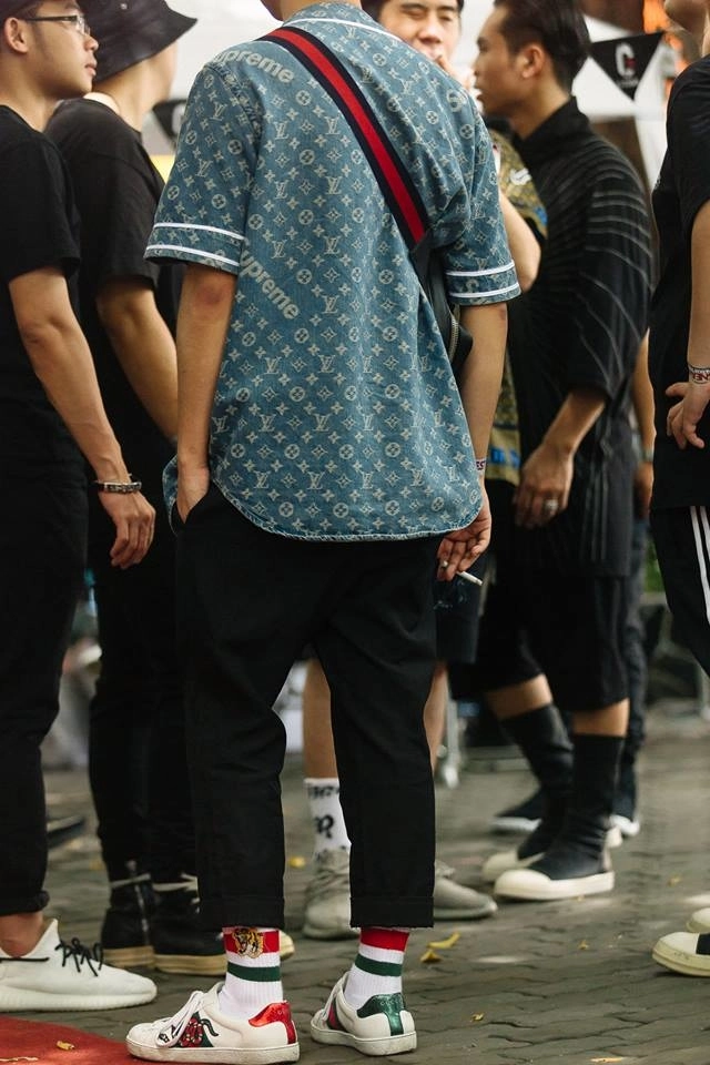 Nhìn lại những hình ảnh street style chất lừ của giới trẻ việt ở sneaker fest 2017 - 4