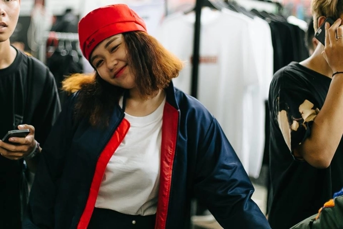 Nhìn lại những hình ảnh street style chất lừ của giới trẻ việt ở sneaker fest 2017 - 11