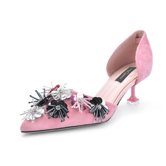Những đôi giày lấy cảm hứng từ hoa cỏ mùa xuân khiến nàng nào cũng phải thích mê - 2