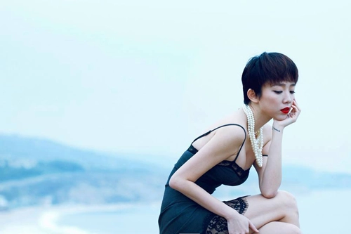 Những người đẹp chăm chỉ khoe eo thon nhất showbiz việt - 20