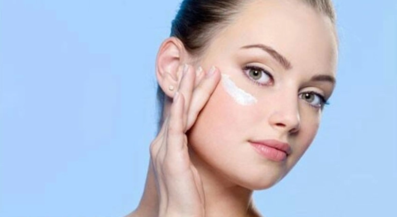 Những sai lầm phổ biến thường gặp khi chăm sóc da mùa đông - 1