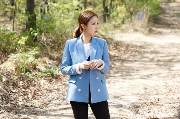 Nữ sao hàn đang cuồng si trào lưu menswear với phong cách vest thanh nhã - 10