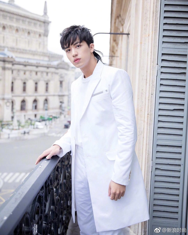 Nữ thần phạm băng băng diện đồ đôi cùng trai đẹp thượng ẩn tại paris fashion week - 6