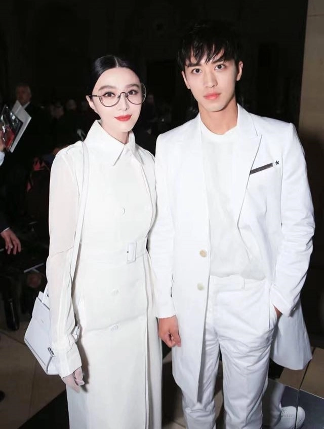 Nữ thần phạm băng băng diện đồ đôi cùng trai đẹp thượng ẩn tại paris fashion week - 8