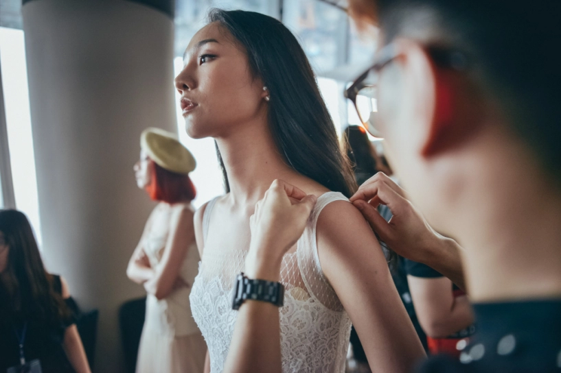 Sau fashion show thành công ntk chung thanh phong chia sẻ bí mật đắng cay trong hậu trường - 11