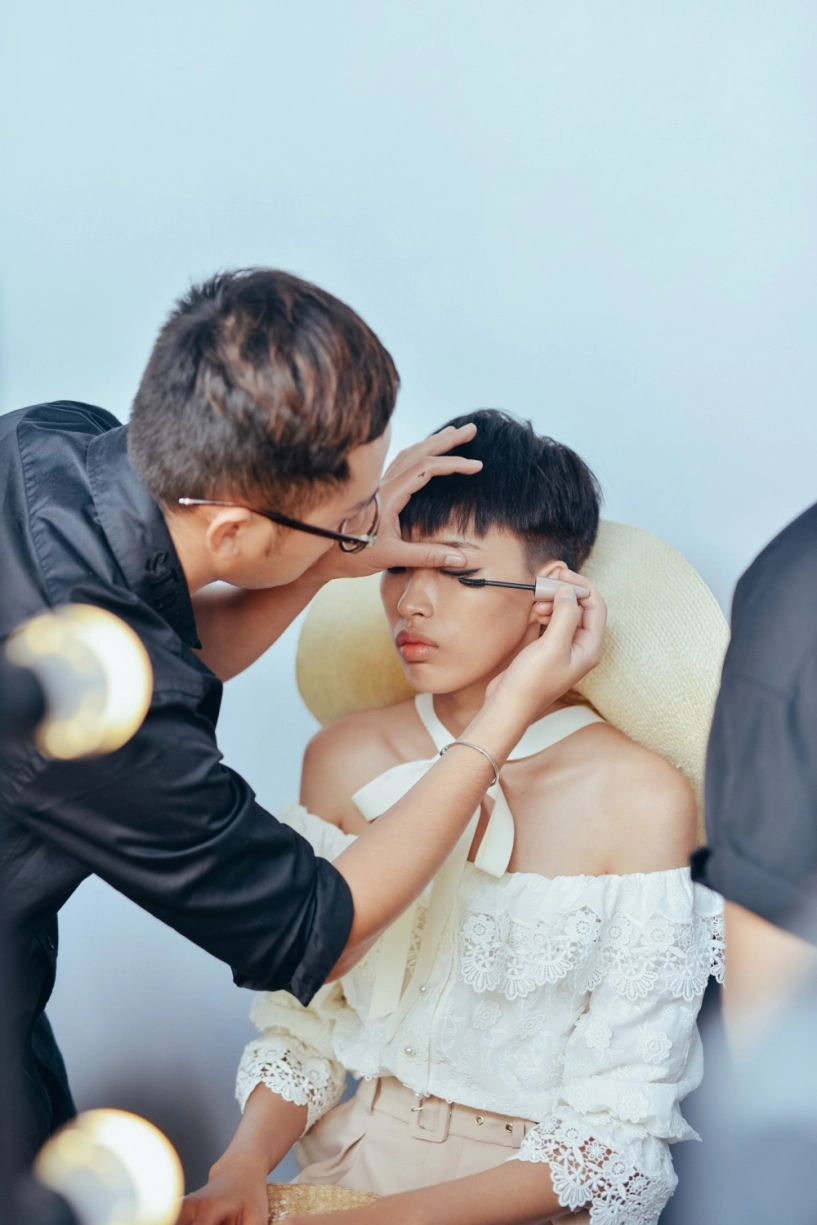 Sau fashion show thành công ntk chung thanh phong chia sẻ bí mật đắng cay trong hậu trường - 17