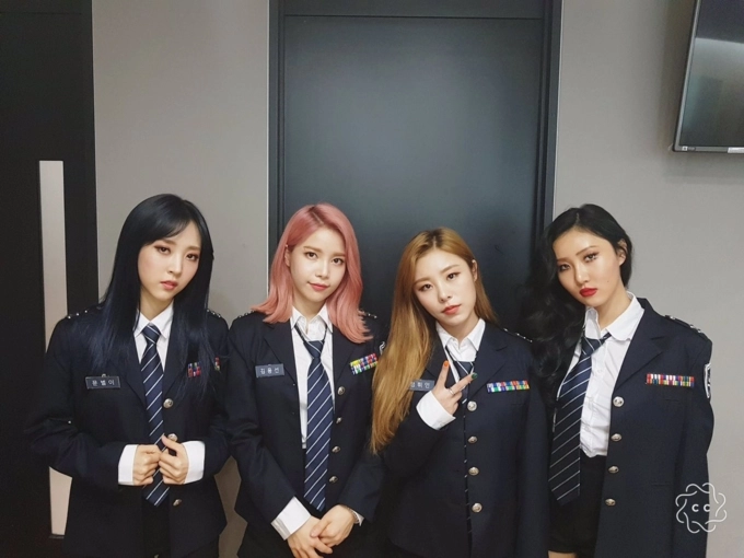Sau snsd thì đây là 3 girl group diện vest đẹp nhất kpop - 17
