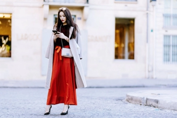 Soi street style sao việt tại paris fasion week thanh hằng kỳ duyên maya ai mặc đẹp hơn - 8