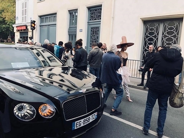 Soi street style sao việt tại paris fasion week thanh hằng kỳ duyên maya ai mặc đẹp hơn - 10