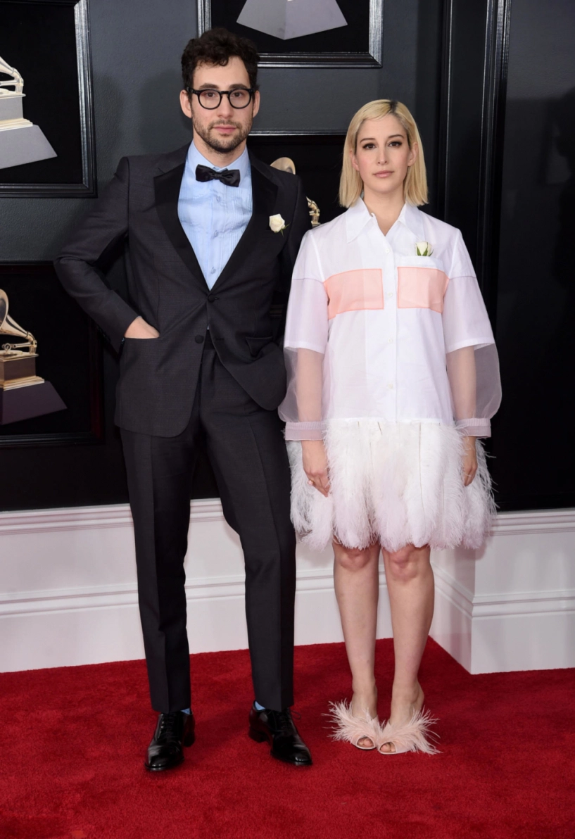 Thảm đỏ grammy 2018 không phải các mỹ nhân mà những bông hồng trắng mới là tâm điểm năm nay - 16