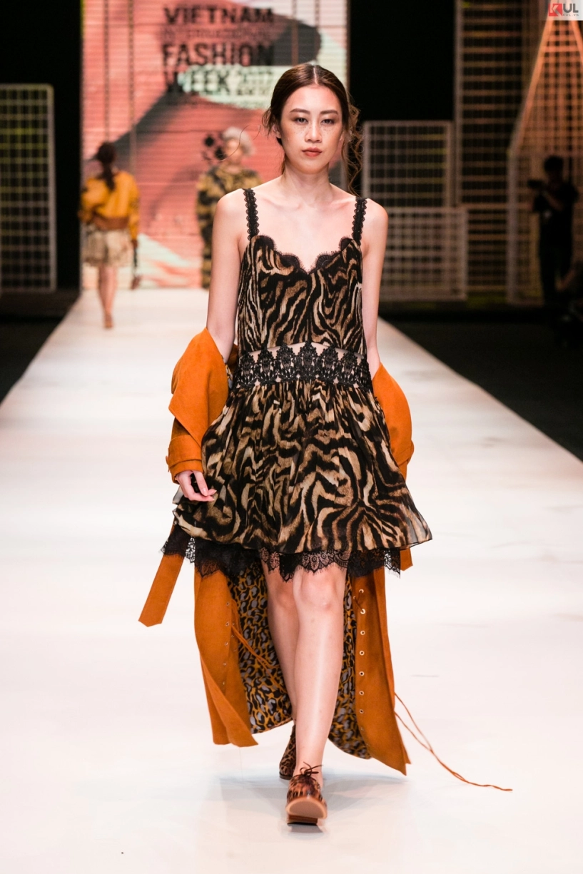 Thanh hằng mang đến cái kết viên mãn cho vifw 2017 - 22