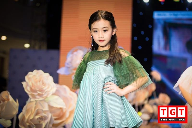 Thời trang ellie vu cùng bộ sưu tập đặc biệt trong tuần lễ thời trang trẻ 2017 - 5