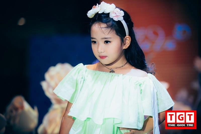 Thời trang ellie vu cùng bộ sưu tập đặc biệt trong tuần lễ thời trang trẻ 2017 - 18