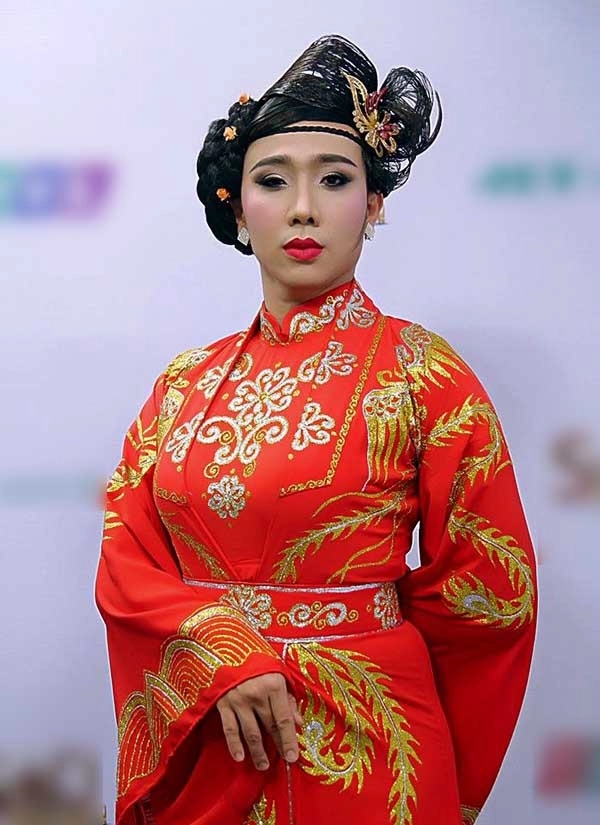 Trấn thành giả gái cứ xinh xắn thế này chả trách sao luôn bị nghi ngờ về giới tính - 9
