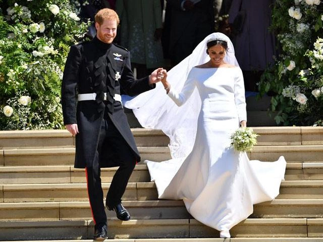 Váy cưới công nương meghan đã có phiên bản giá chỉ 700 nghìn - 6