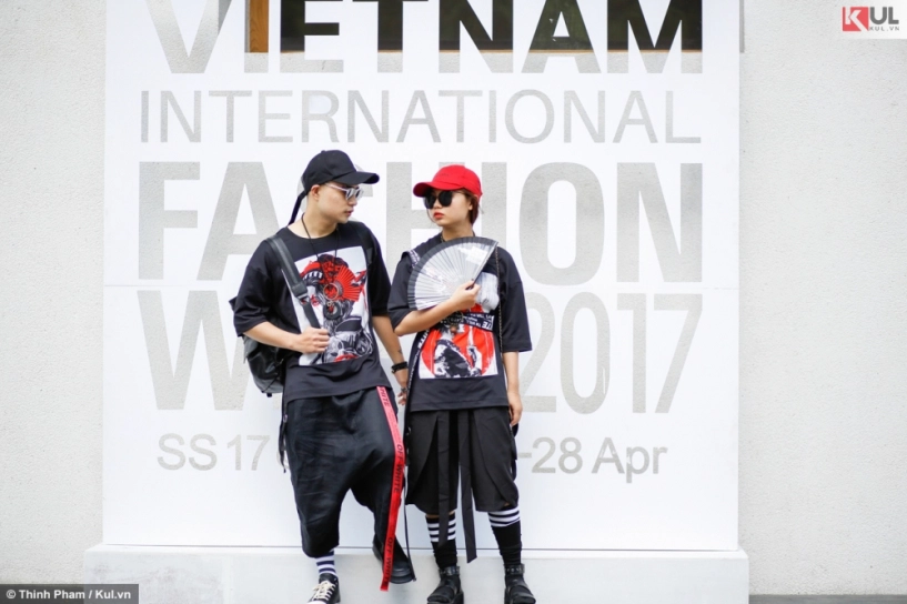 Vifw 2017 các fashionista nhí tự tin khoe dáng với đàn anh đàn chị - 7