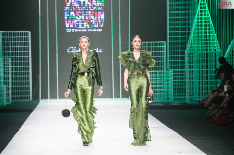 Vifw 2017 mãn nhãn với bst orphic độc lạ của claret giang lê - 2