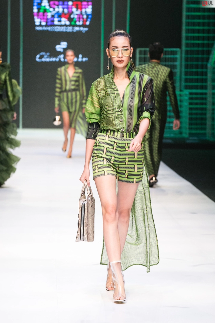 Vifw 2017 mãn nhãn với bst orphic độc lạ của claret giang lê - 11