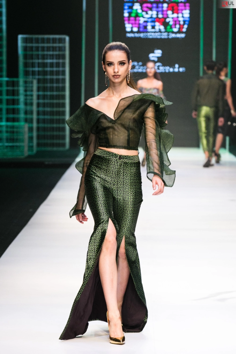 Vifw 2017 mãn nhãn với bst orphic độc lạ của claret giang lê - 20
