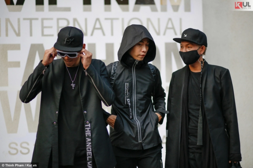 Vifw 2017 nổi bật với loạt trang phục rực rỡ street style ngày thứ 3 tràn ngập những item hay ho - 12
