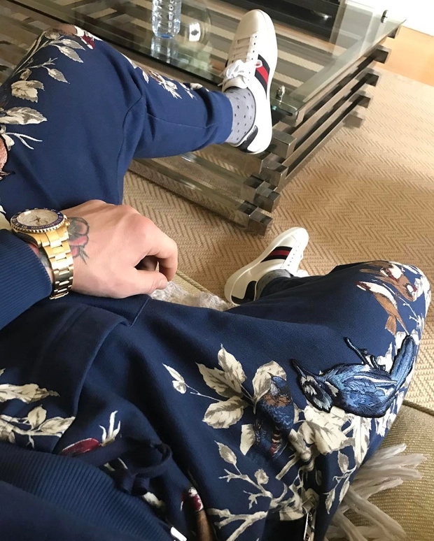 Võ sĩ triệu đô conor mcgregor - một bầu trời phong cách không khác gì fashionista - 13