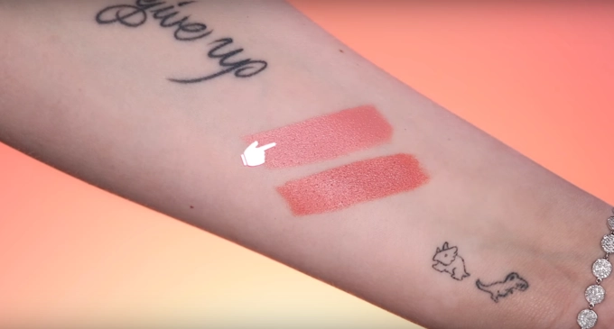 Vừa chào sân 2 thỏi son mới của nicki đã gây sốt nhờ hình ảnh quá xôi thịt - 5