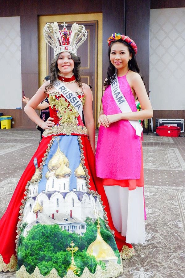13 tuổi cao 1m72 bé gái việt vượt 10000km đến thổ nhĩ kỳ đoạt ngôi hoa hậu hoàn vũ nhí - 3