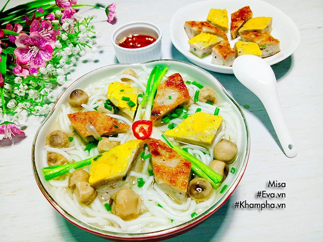 Bánh canh chả cá đậm đà hấp dẫn cả nhà bởi vị thơm ngon - 12