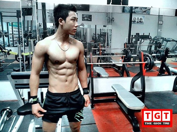 Bị coi thường vì thân hình gầy gò xấu xí 9x lột xác thành nam thần 6 múi nhờ gym - 3