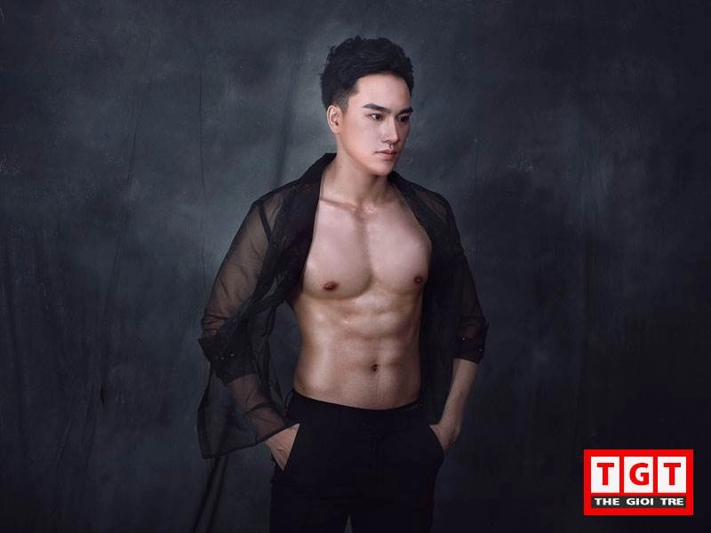 bỏng mắt trước những short ảnh khoe hình thể săn chắc của hot boy hà thành - 5