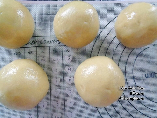 Cách làm bánh nướng nhân khoai môn dẻo đơn giản ngon miệng - 8