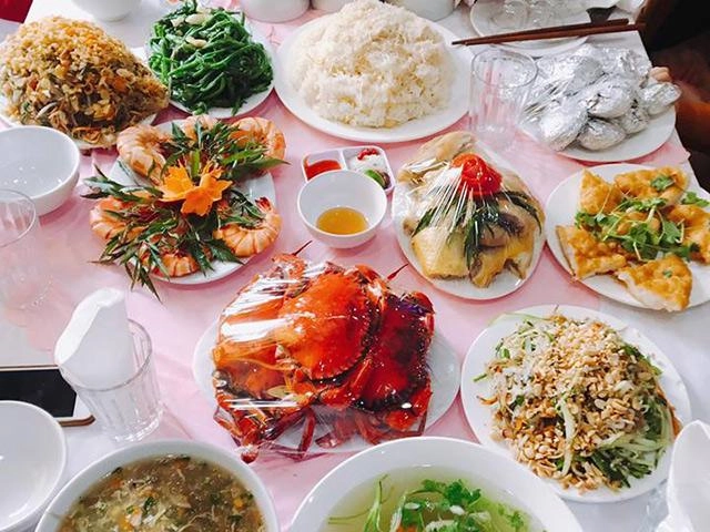 Một mình nấu cỗ cưới cho 30 khách người đức nàng dâu việt nhận bão like trên mxh - 18