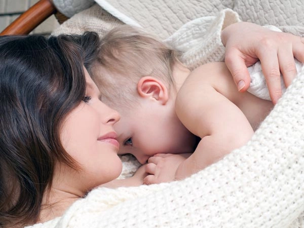 Có nên dùng thuốc tiêu sữa để cai sữa - 1