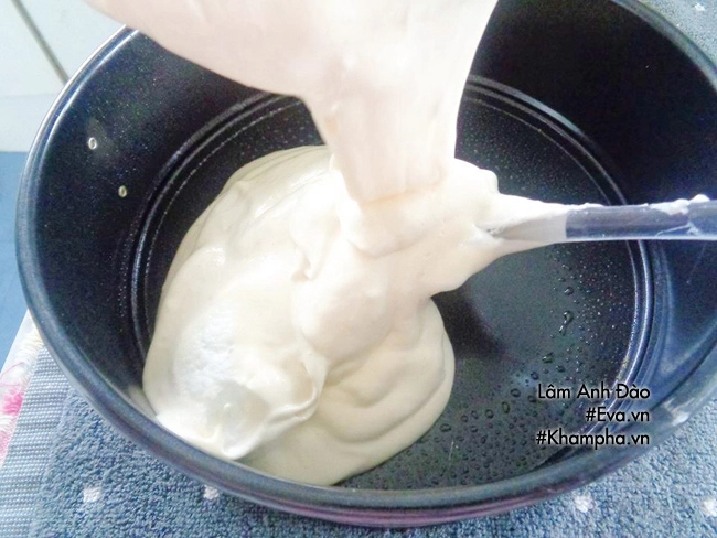 Công thức bánh bông lan trứng muối mềm thơm ăn sáng ngon miễn chê - 6