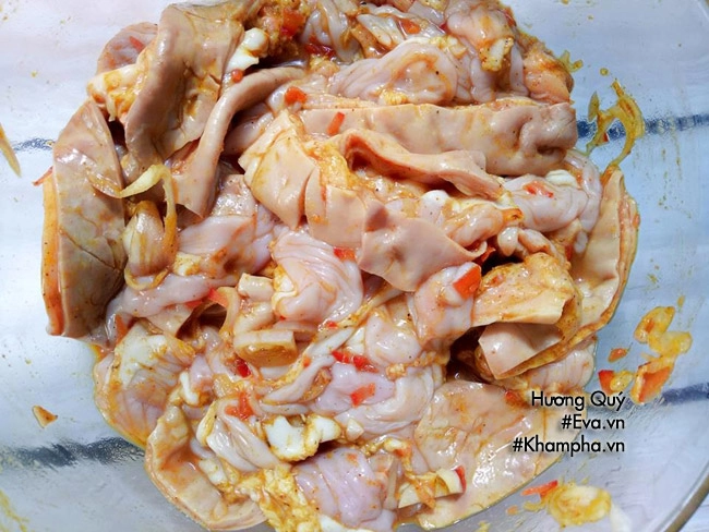 Cuối tuần đi chợ đãi cả nhà mẹt lòng dạ dày heo nướng cay - 4