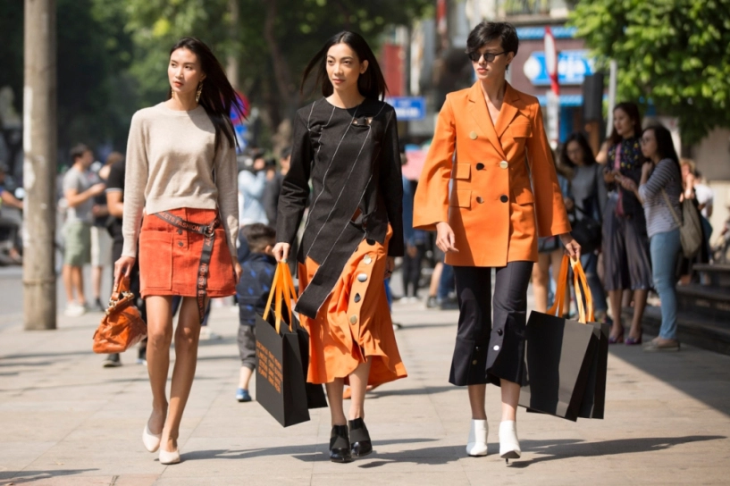 Cựu quán quân vietnams next top model diện street style khuấy đảo đường phố hà nội - 6