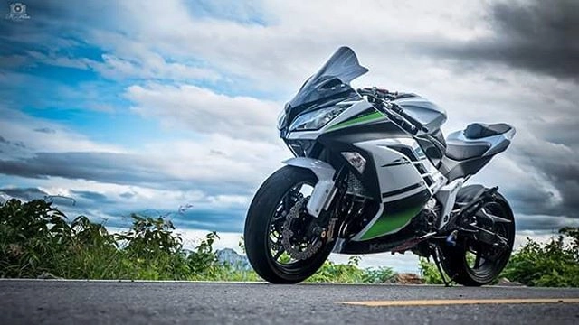 Kawasaki zx8r - sự nâng cấp của z800 lên sportbike - 1