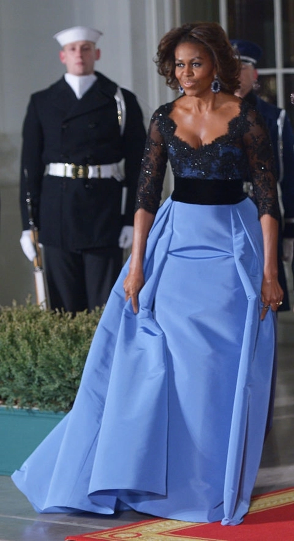 Không phải ai cũng biết phu nhân của obama lại từng là một biểu tượng thời trang của phụ nữ mỹ - 17