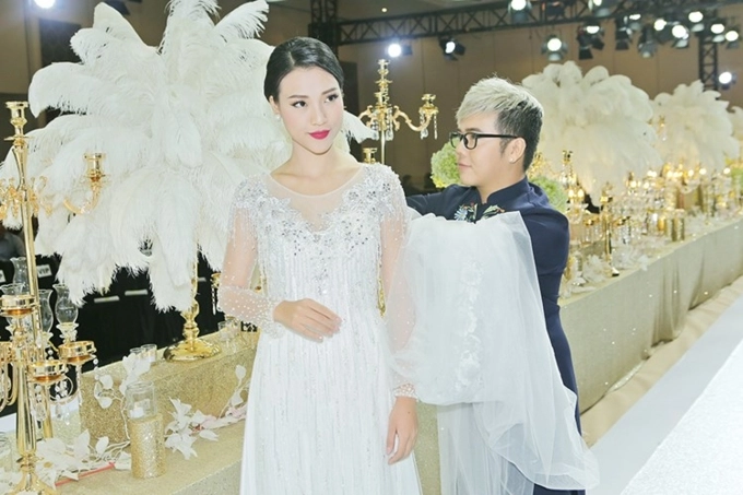 Trang phục cưới cho thế giới thứ 3 lần đầu tiên xuất hiện trên sàn diễn việt nam - 14