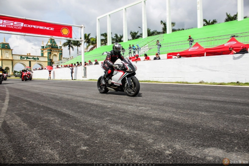 Tuyệt phẩm thương mại ducati 959 panigale gào thét trong ngày hội trackday của ducati việt nam - 14