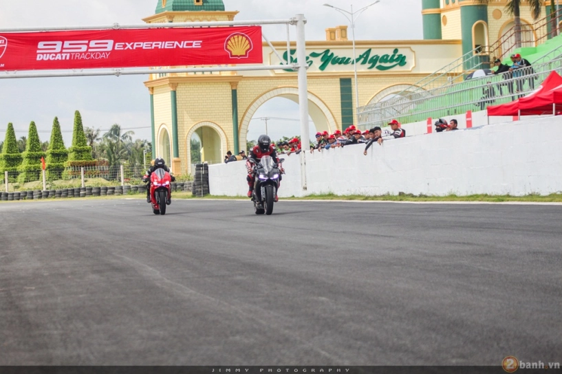 Tuyệt phẩm thương mại ducati 959 panigale gào thét trong ngày hội trackday của ducati việt nam - 20