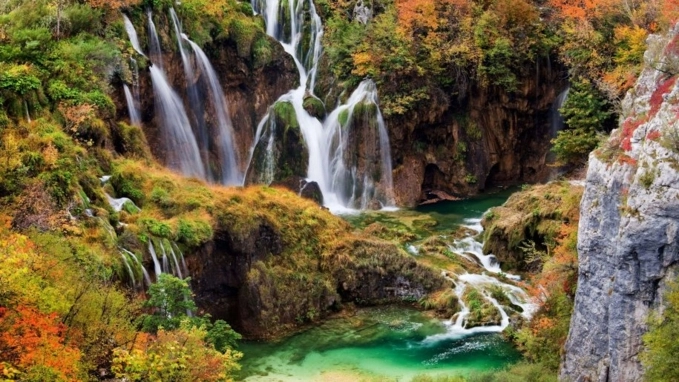 10 thác nước tự nhiên đẹp nhất cần được bảo tồn trong đó có việt nam - 6
