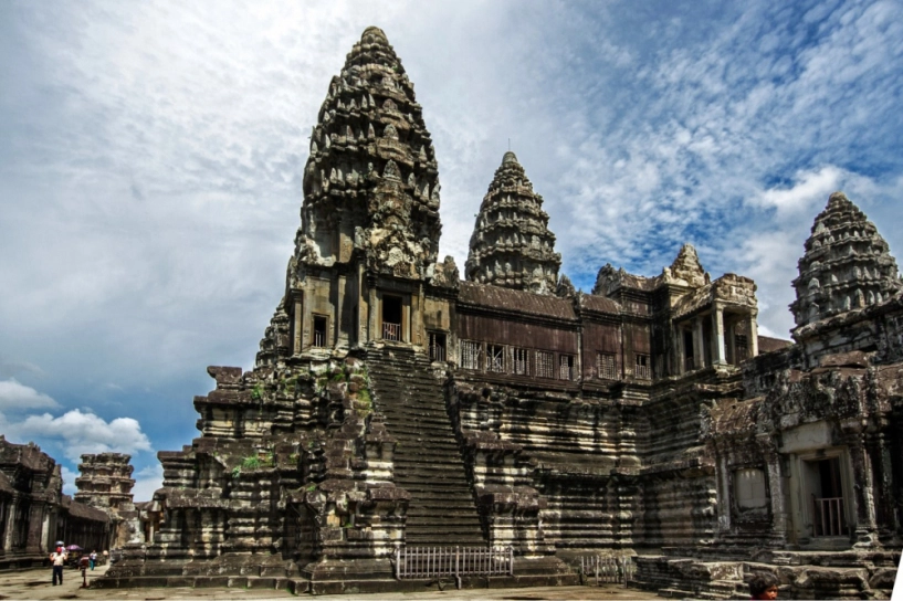 Những câu chuyện chưa kể về quần thể angkor - 8