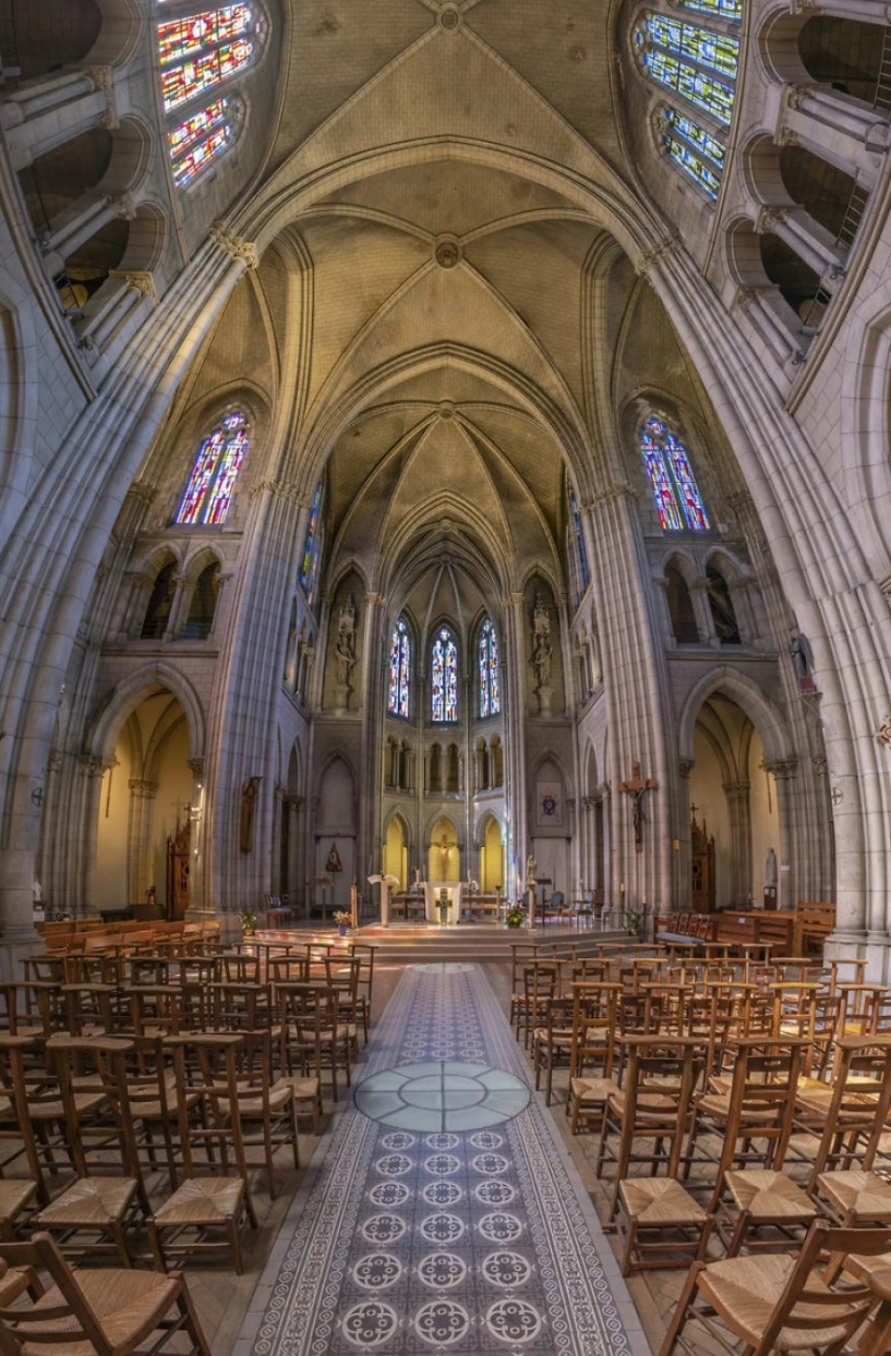 Paris - xứ sở của nhà thờ - 1
