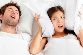 Tư thế ngủ tốt nhất giúp giảm chứng ngáy đêm - 1