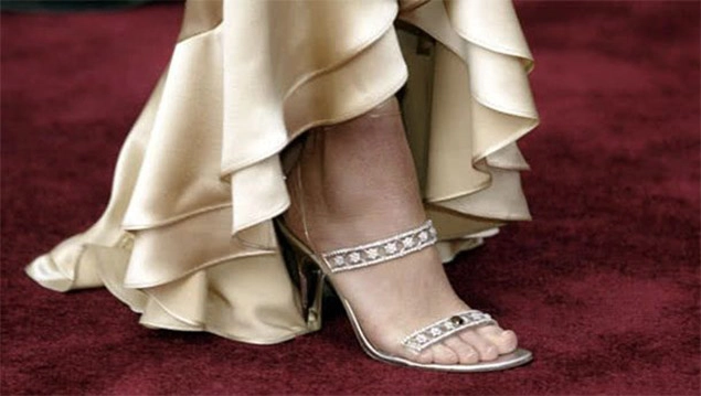 wish list giày tín đồ thời trang theo đuổi có đôi lên tới gần trăm tỷ đồng nhưng nhìn như giày đi chợ - 22