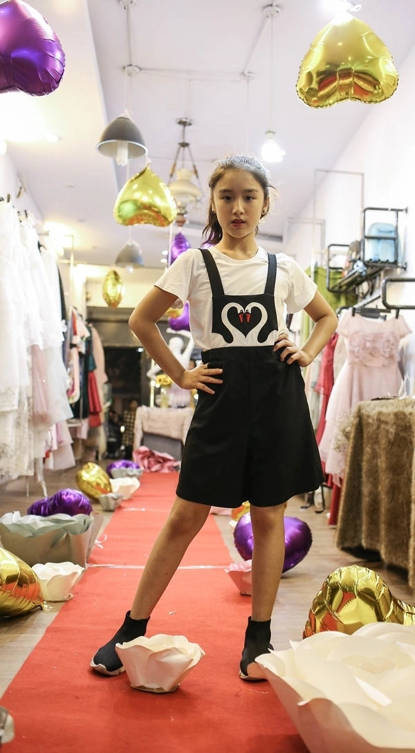 Mẫu nhí xuất hiện sành điệu trong buổi casting show diễn bst fairy land của ntk thảo nguyễn - 10